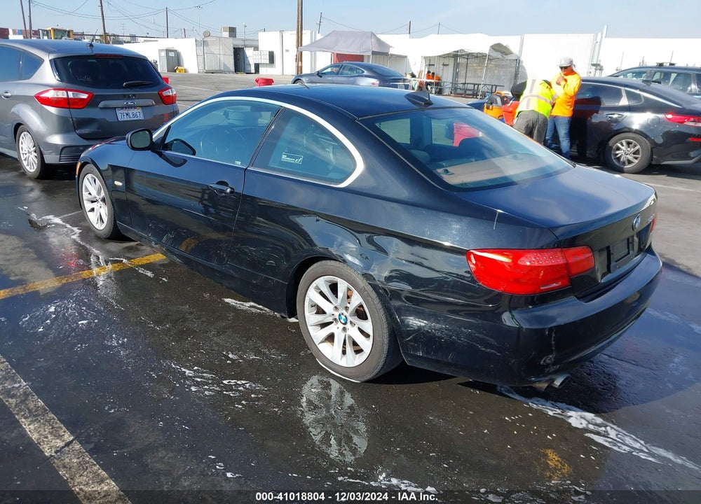 2011 BMW 328I VIN: WBAKE5C50BE755067