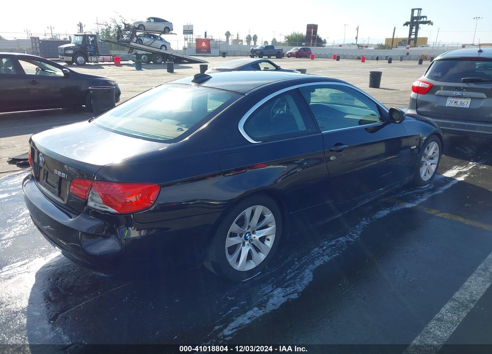 2011 BMW 328I VIN: WBAKE5C50BE755067