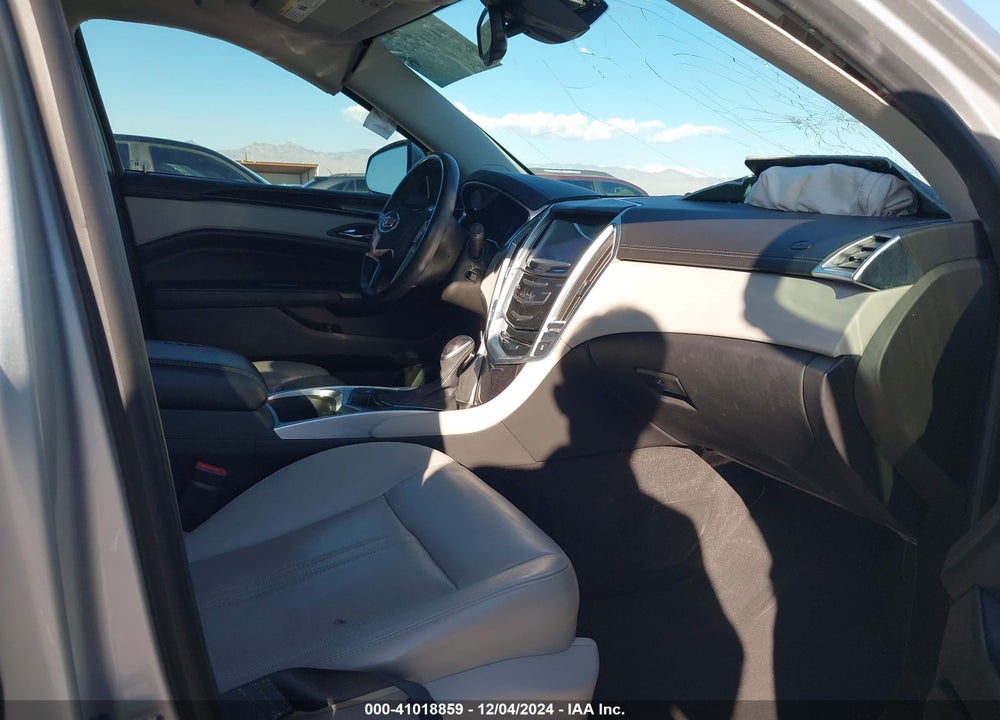 2015 CADILLAC SRX PREMIUM COLLECTION VIN: 3GYFNDE31FS621801