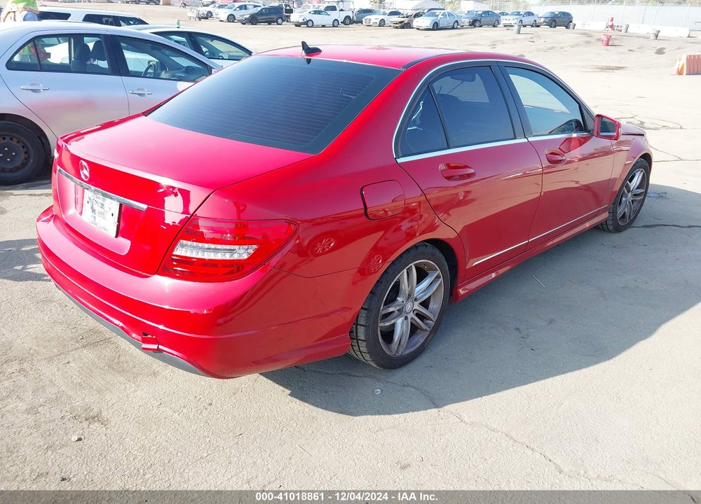 2014 MERCEDES-BENZ C 250 LUXURY/SPORT VIN: WDDGF4HB7EA960224