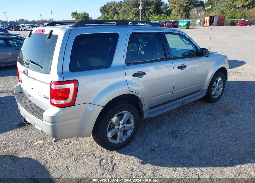 2011 FORD ESCAPE XLT VIN: 1FMCU0DG2BKB57685