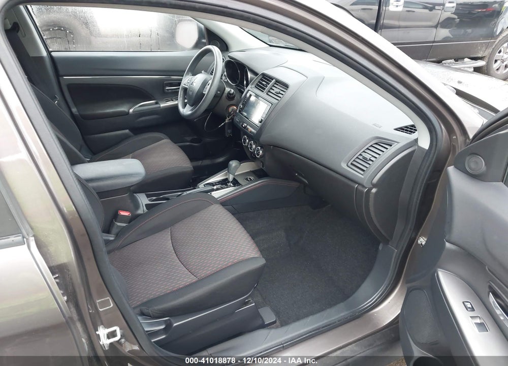 2019 MITSUBISHI OUTLANDER SPORT 2.0 ES VIN: JA4AR3AU8KU032942