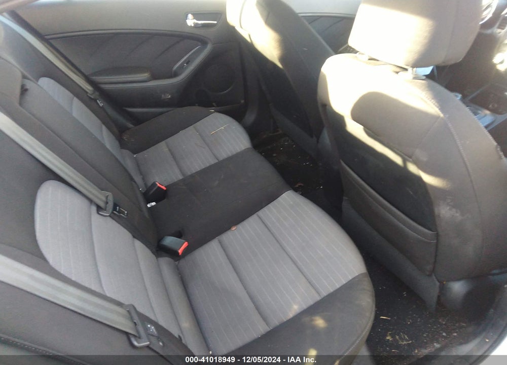 2015 KIA FORTE EX VIN: KNAFX4A87F5280414
