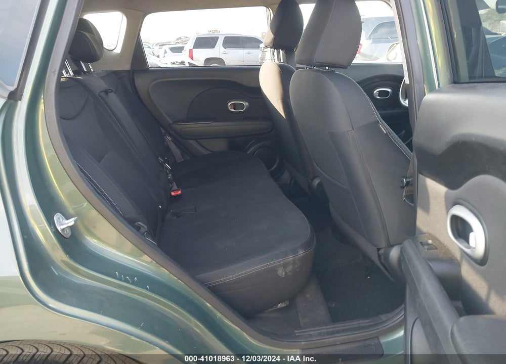 2014 KIA SOUL VIN: KNDJN2A27E7038177