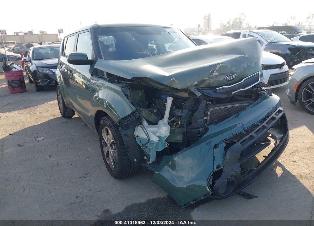 2014 KIA SOUL VIN: KNDJN2A27E7038177