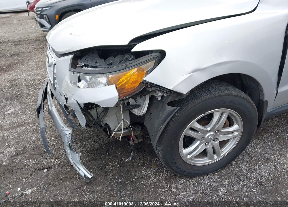 2010 HYUNDAI SANTA FE GLS VIN: 5NMSGDAB3AH369514