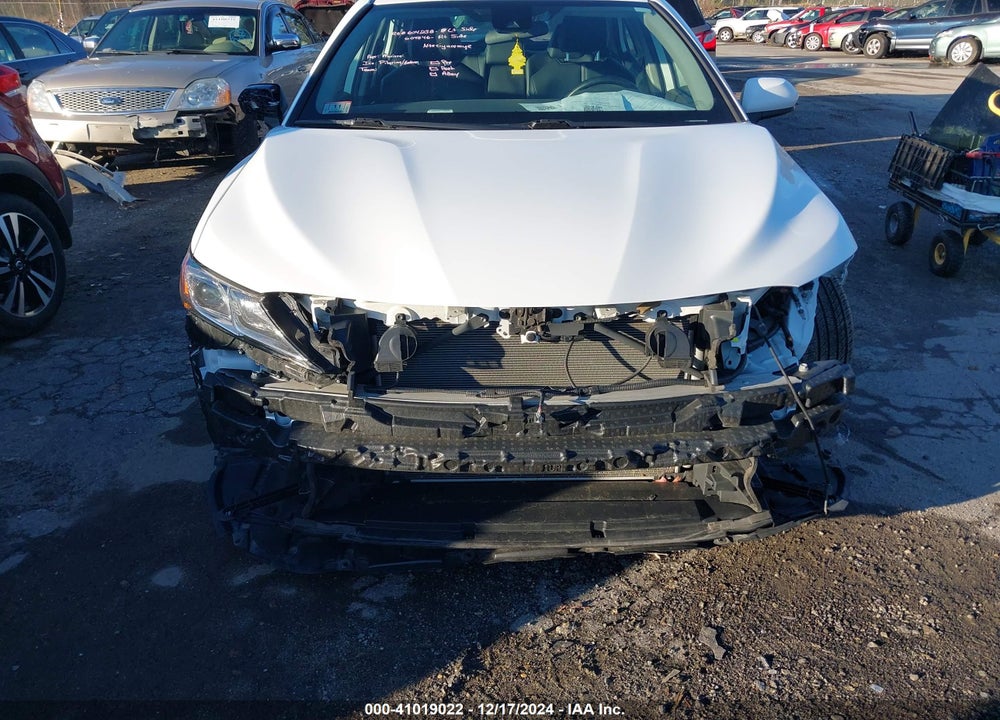 2020 TOYOTA CAMRY SE VIN: 4T1G11AK2LU502101