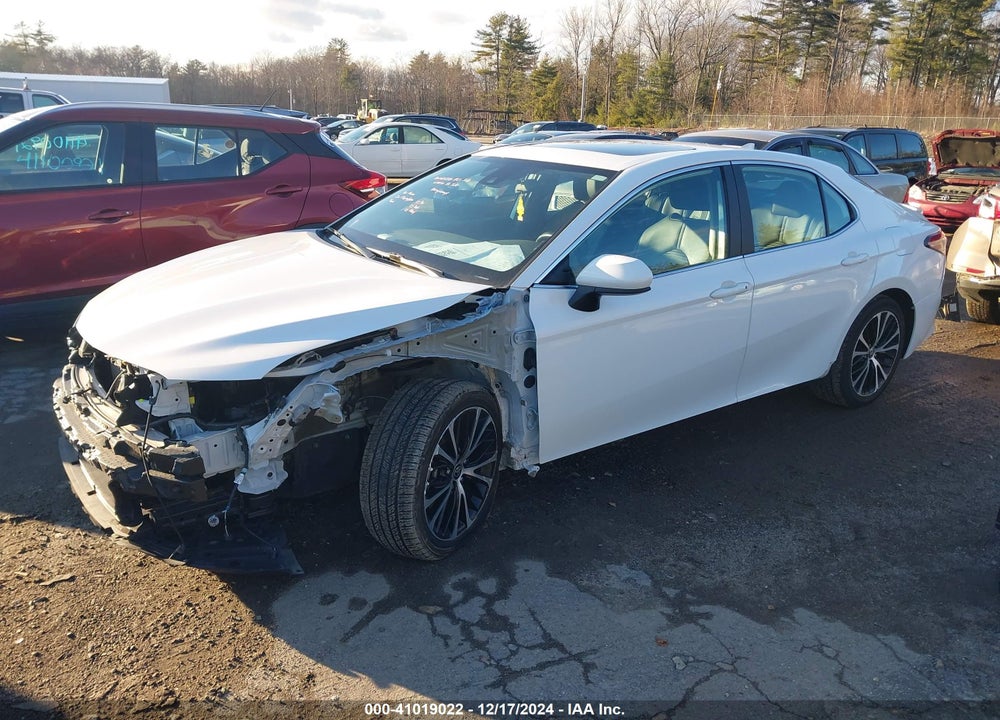 2020 TOYOTA CAMRY SE VIN: 4T1G11AK2LU502101
