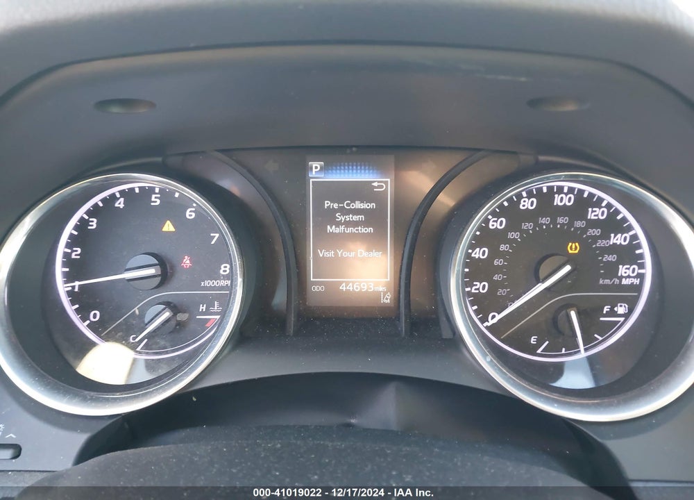 2020 TOYOTA CAMRY SE VIN: 4T1G11AK2LU502101