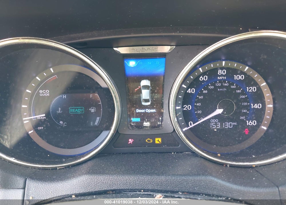 2012 HYUNDAI SONATA HYBRID VIN: KMHEC4A42CA026597