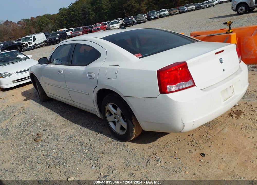 2010 DODGE CHARGER SXT VIN: 2B3CA3CV2AH186027