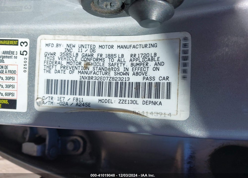 2007 TOYOTA COROLLA LE VIN: 1NXBR32E07Z823213