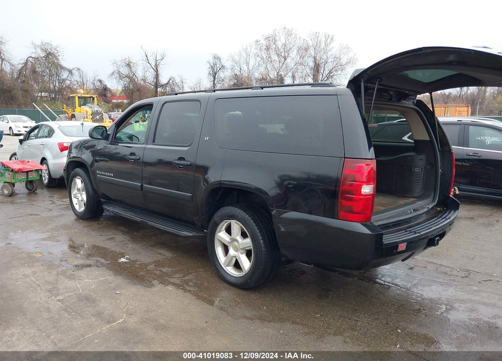 2008 CHEVROLET SUBURBAN 1500 VIN: 1GNFK16318J218795