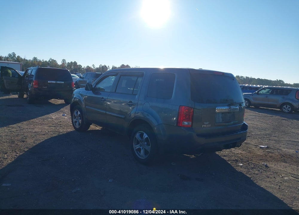 2012 HONDA PILOT EX-L VIN: 5FNYF3H77CB004346