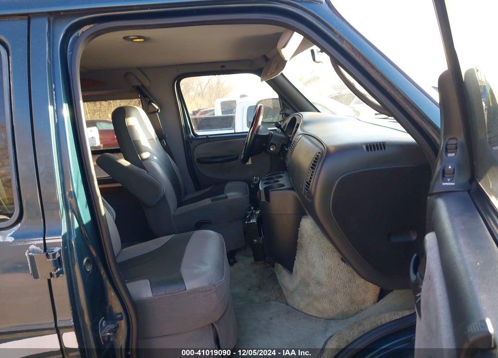2001 DODGE RAM VAN 1500 CONVERSION VIN: 2B6HB11Y11K557947