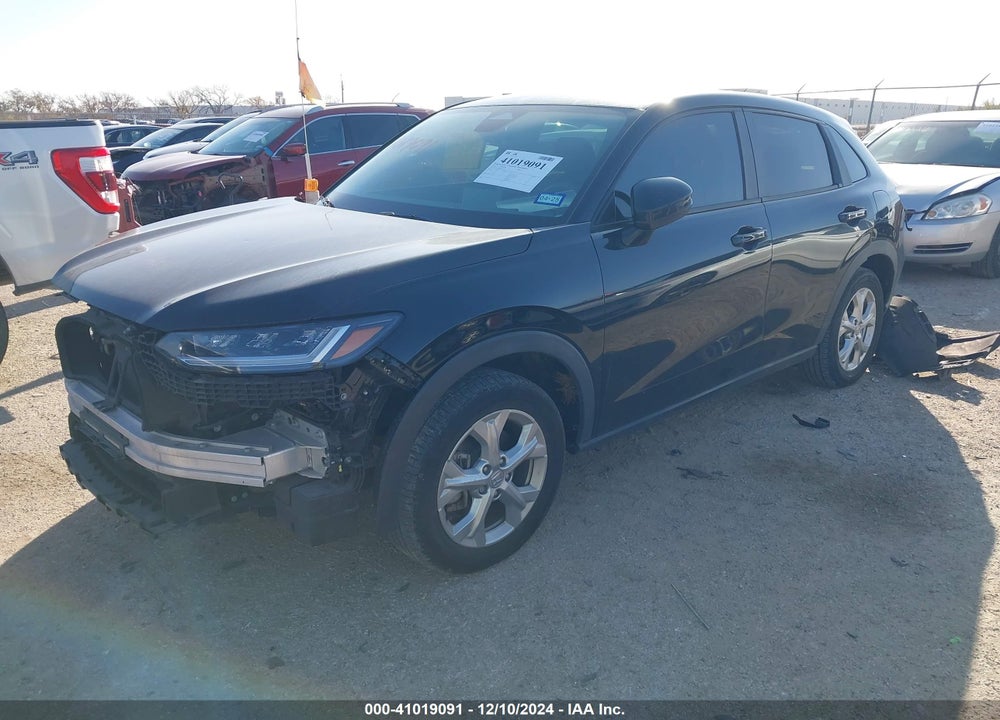 2023 HONDA HR-V 2WD LX VIN: 3CZRZ1H39PM738298