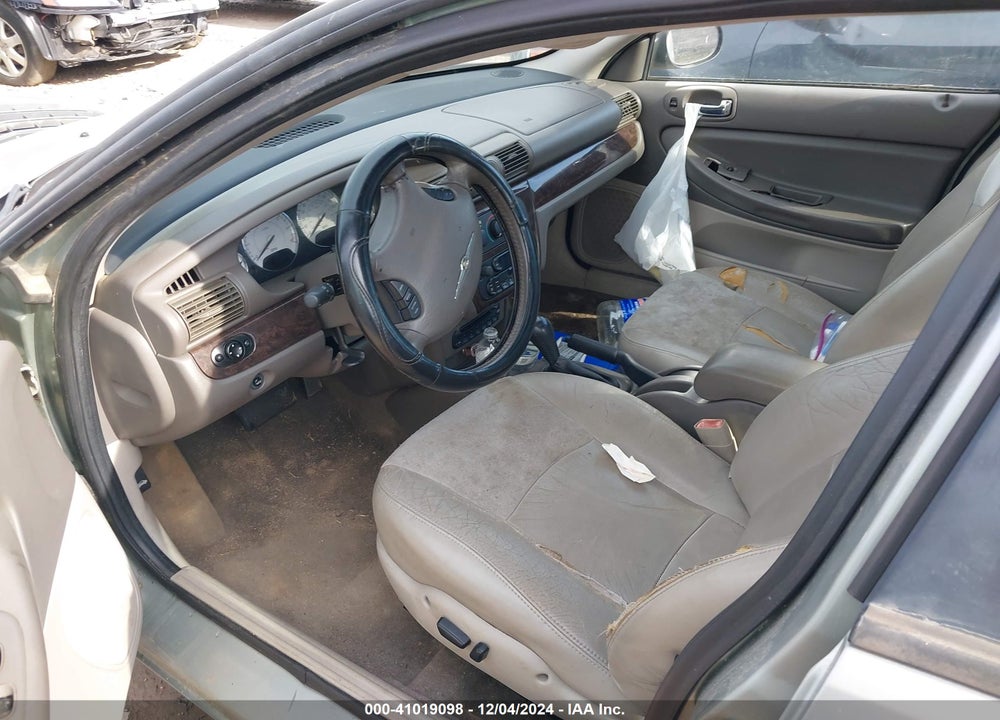 2005 CHRYSLER SEBRING LIMITED VIN: 1C3EL66R45N573407