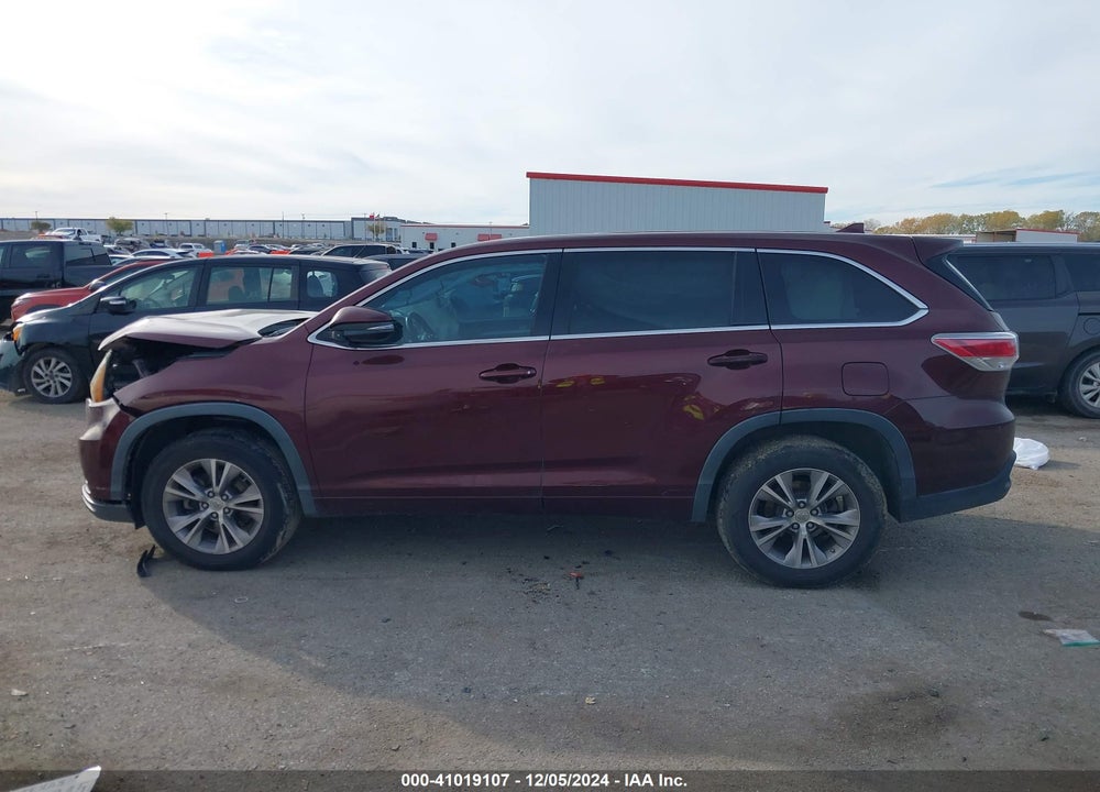 2015 TOYOTA HIGHLANDER LE PLUS V6 VIN: 5TDZKRFH9FS079449