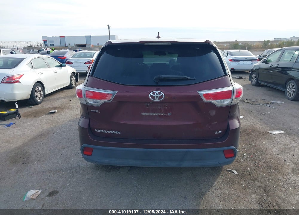 2015 TOYOTA HIGHLANDER LE PLUS V6 VIN: 5TDZKRFH9FS079449