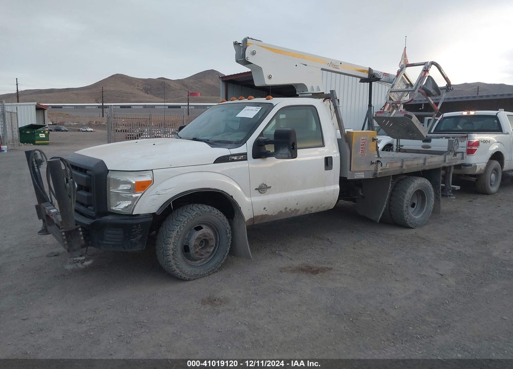 2013 FORD F-350 CHASSIS XL VIN: 1FDRF3HT4DEA99979