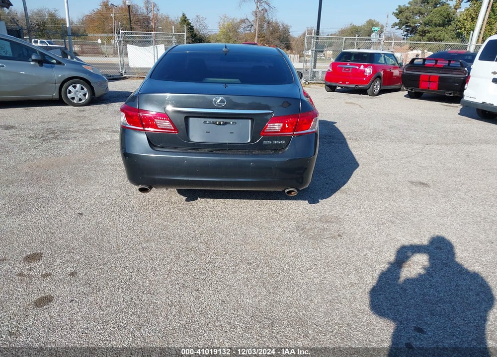 2011 LEXUS ES 350 VIN: JTHBK1EGXB2442983