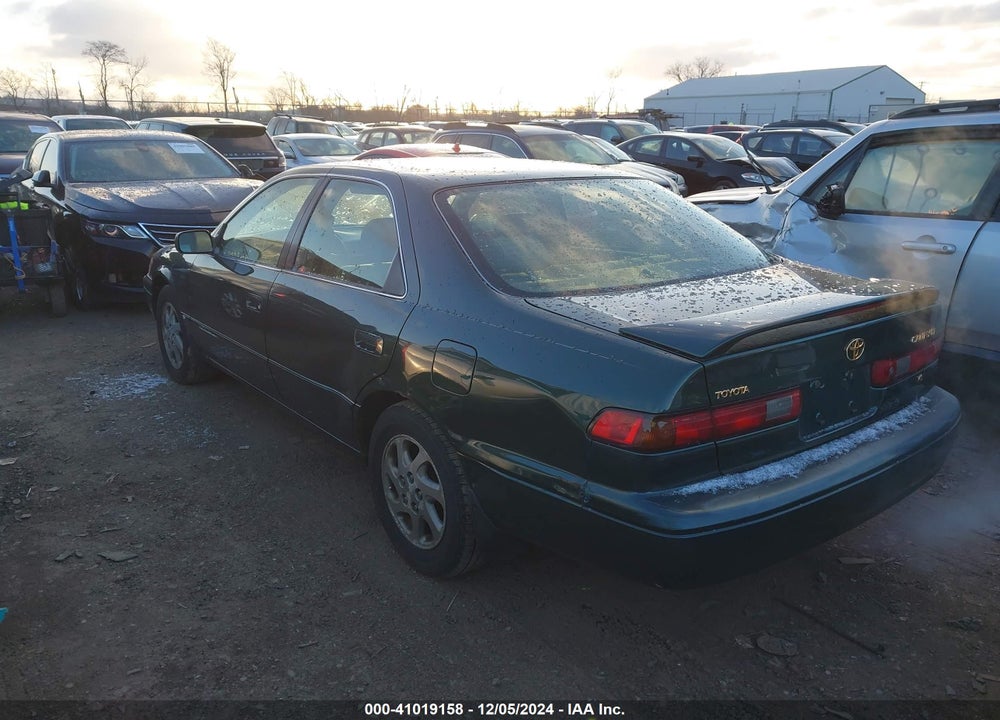 1999 TOYOTA CAMRY XLE V6 VIN: JT2BF28K5X0195475