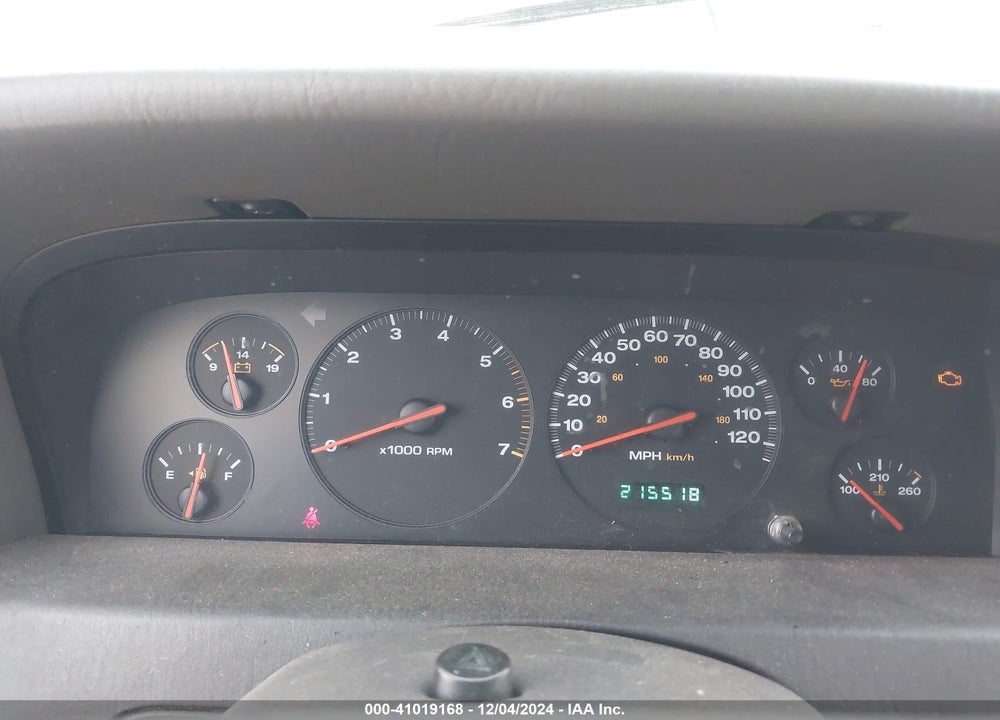 2000 JEEP GRAND CHEROKEE LAREDO VIN: 1J4GW48N2YC212441