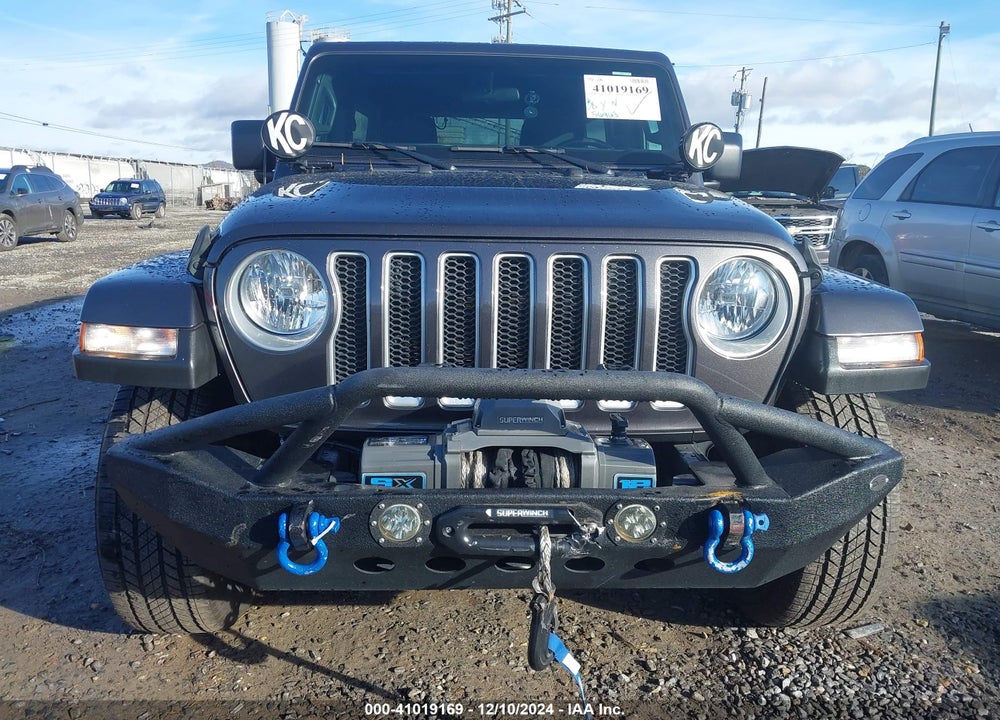 2021 JEEP WRANGLER UNLIMITED SAHARA 4X4 VIN: 1C4HJXEM5MW581647