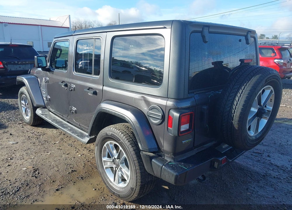 2021 JEEP WRANGLER UNLIMITED SAHARA 4X4 VIN: 1C4HJXEM5MW581647
