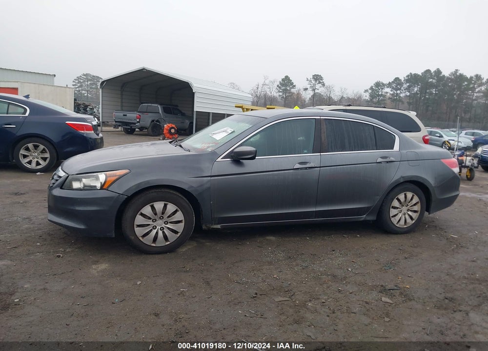 2011 HONDA ACCORD 2.4 LX VIN: 1HGCP2F38BA051699