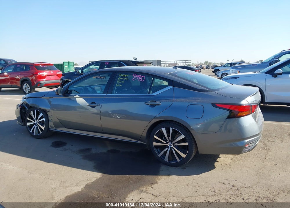 2022 NISSAN ALTIMA SR FWD VIN: 1N4BL4CV7NN404010