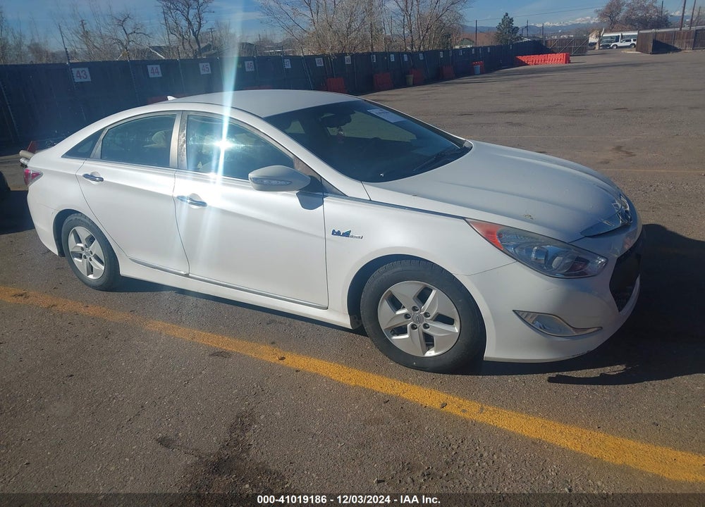 2012 HYUNDAI SONATA HYBRID VIN: KMHEC4A45CA046648