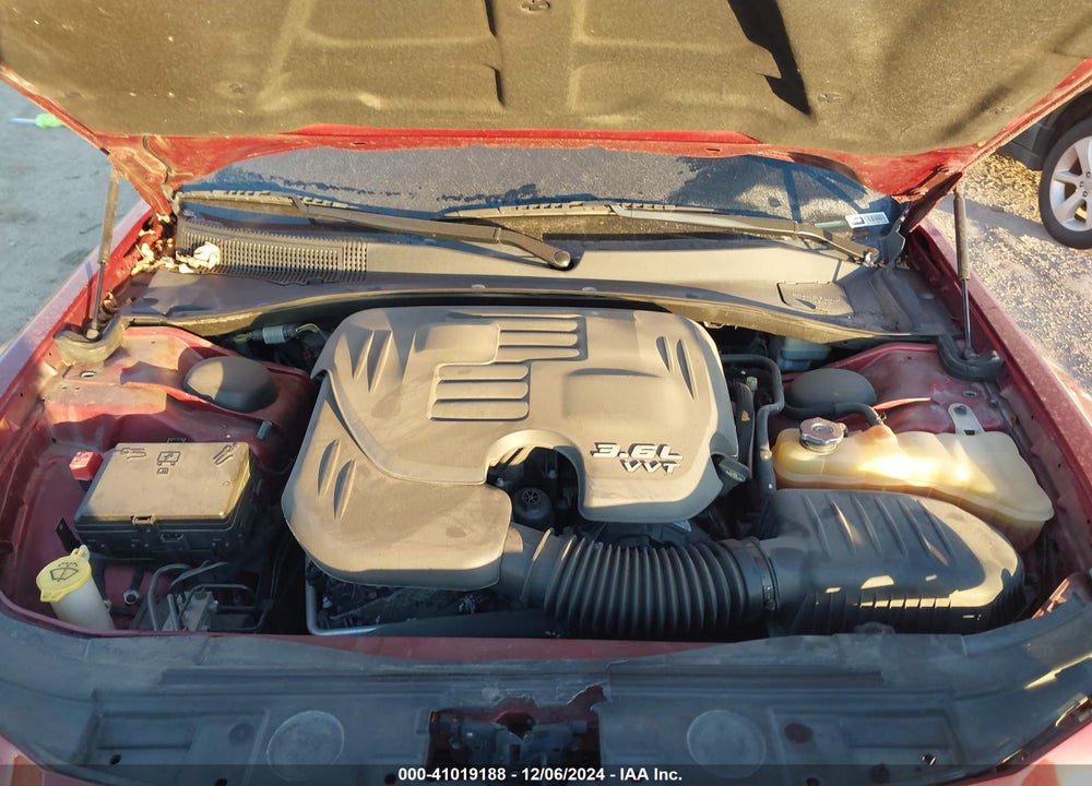 2014 CHRYSLER 300 VIN: 2C3CCARG1EH229496