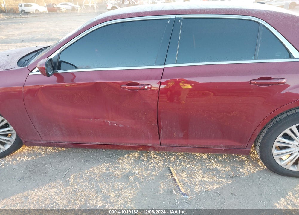 2014 CHRYSLER 300 VIN: 2C3CCARG1EH229496