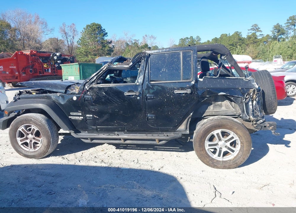 2012 JEEP WRANGLER UNLIMITED SPORT VIN: 1C4HJWDG1CL244088