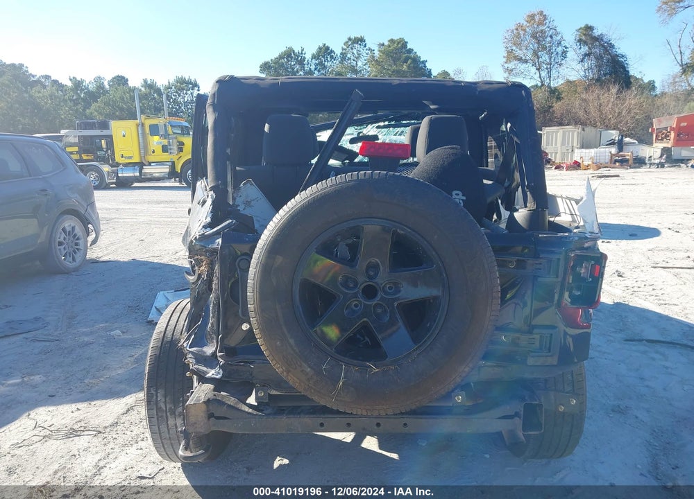 2012 JEEP WRANGLER UNLIMITED SPORT VIN: 1C4HJWDG1CL244088