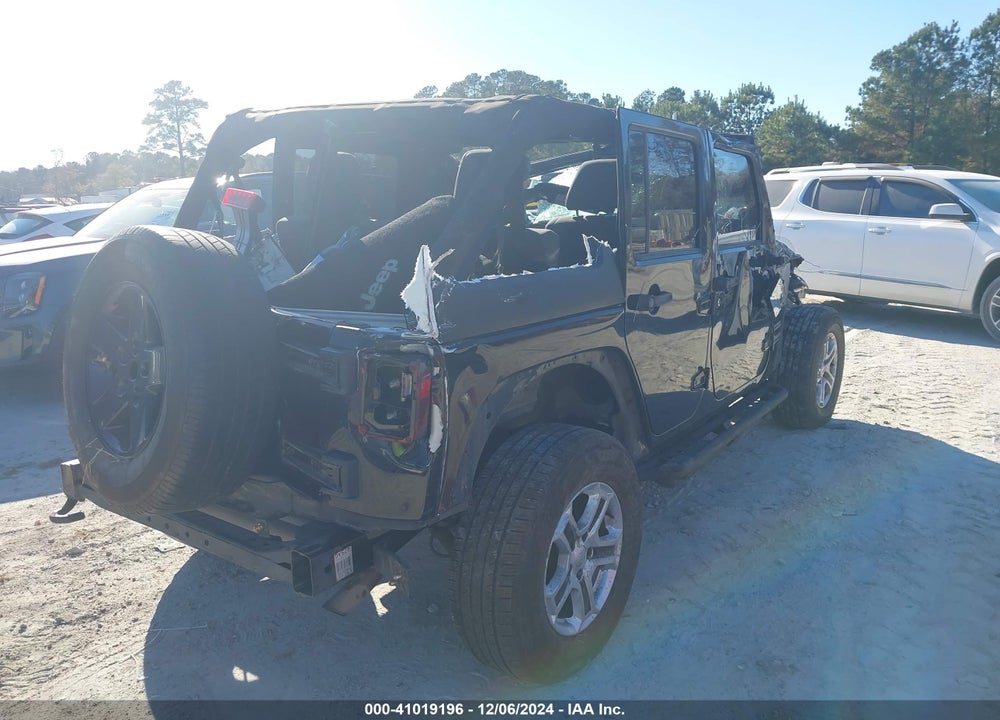 2012 JEEP WRANGLER UNLIMITED SPORT VIN: 1C4HJWDG1CL244088