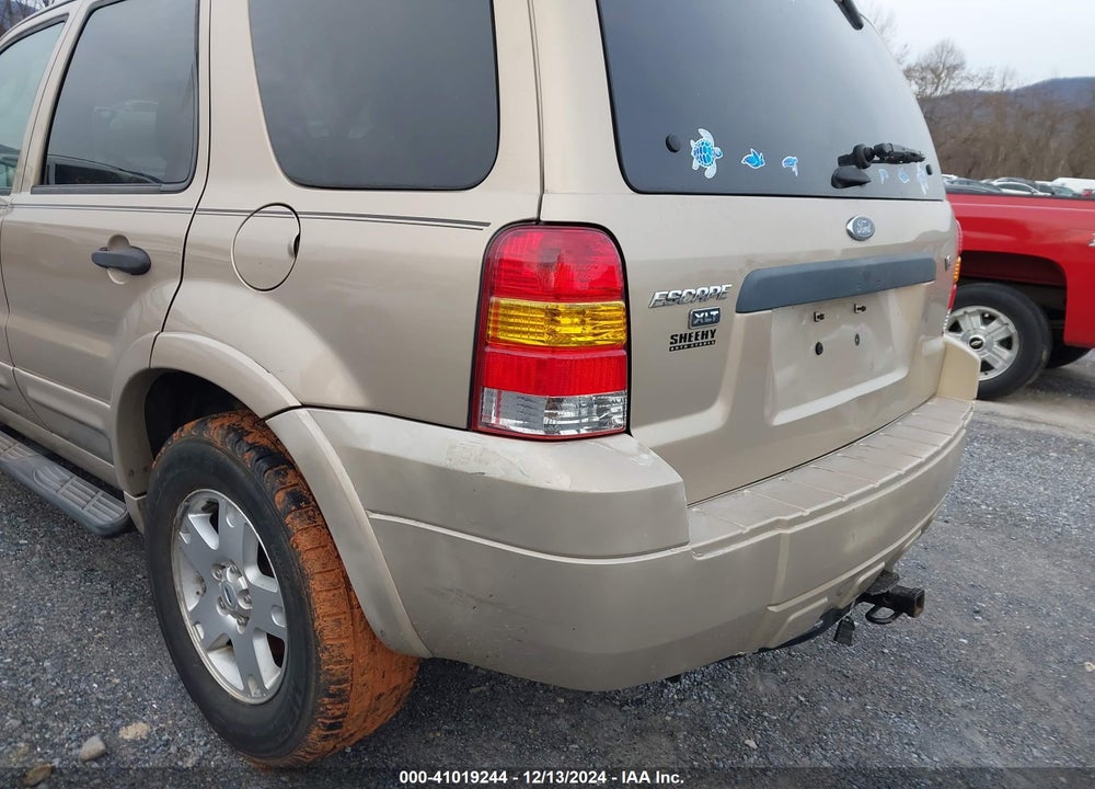 2007 FORD ESCAPE XLT/XLT SPORT VIN: 1FMYU93157KA28385