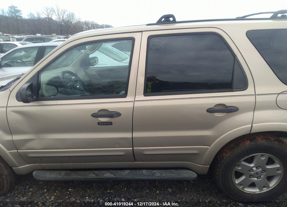 2007 FORD ESCAPE XLT/XLT SPORT VIN: 1FMYU93157KA28385