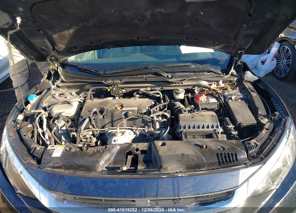 2016 HONDA CIVIC LX VIN: 19XFC2F5XGE205875
