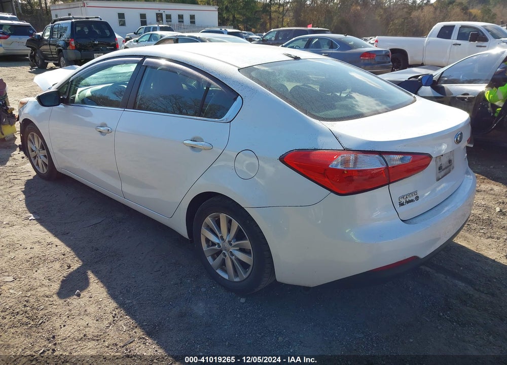 2015 KIA FORTE EX VIN: KNAFX4A84F5386156