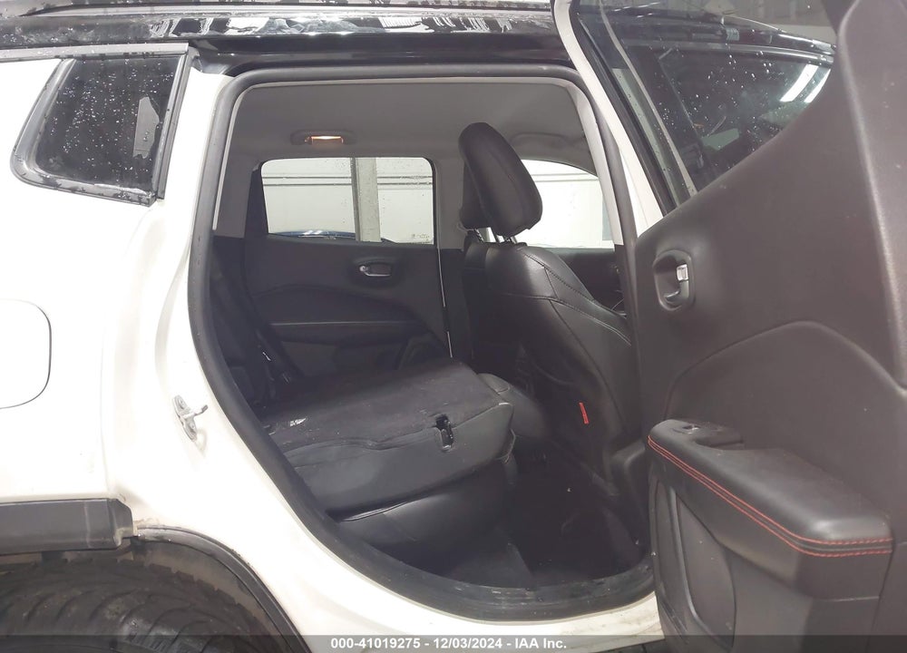 2019 JEEP COMPASS TRAILHAWK 4X4 VIN: 3C4NJDDB8KT601944
