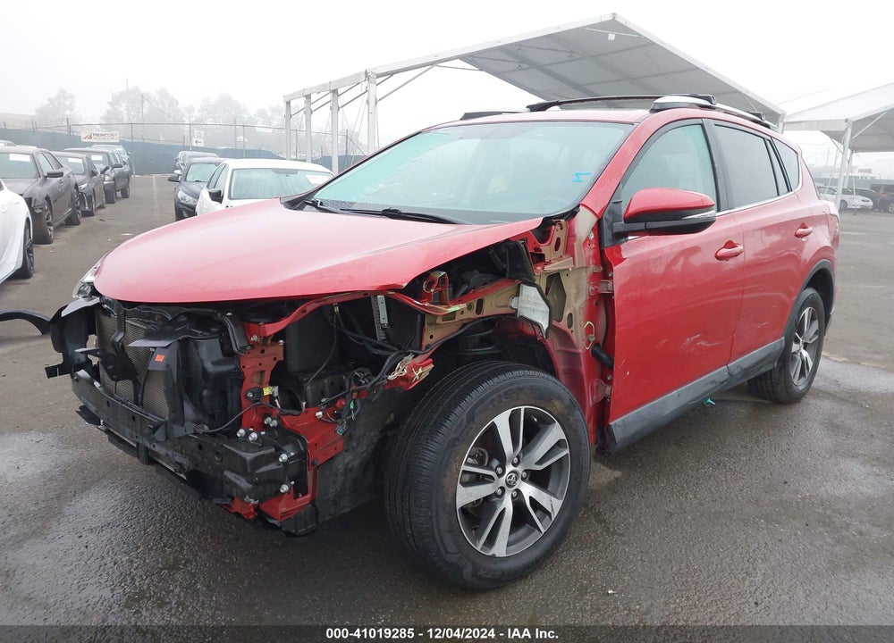 2016 TOYOTA RAV4 XLE VIN: 2T3WFREV0GW267551