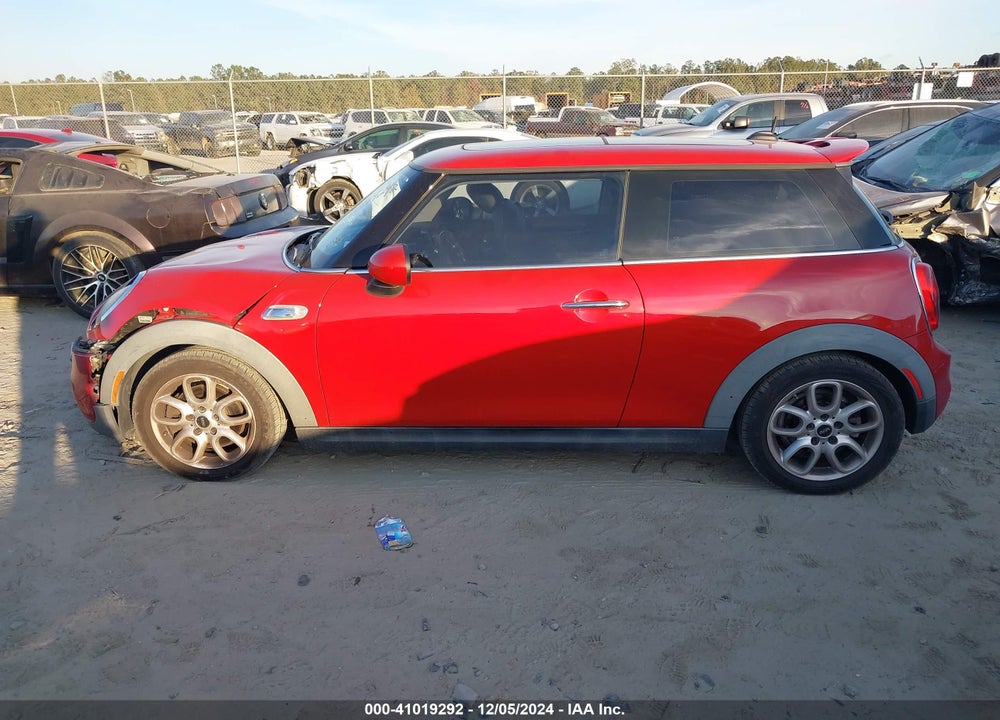 2014 MINI HARDTOP COOPER S VIN: WMWXM7C51ET987052