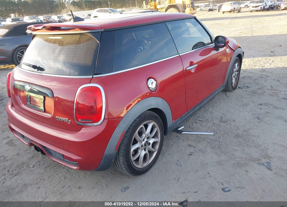 2014 MINI HARDTOP COOPER S VIN: WMWXM7C51ET987052