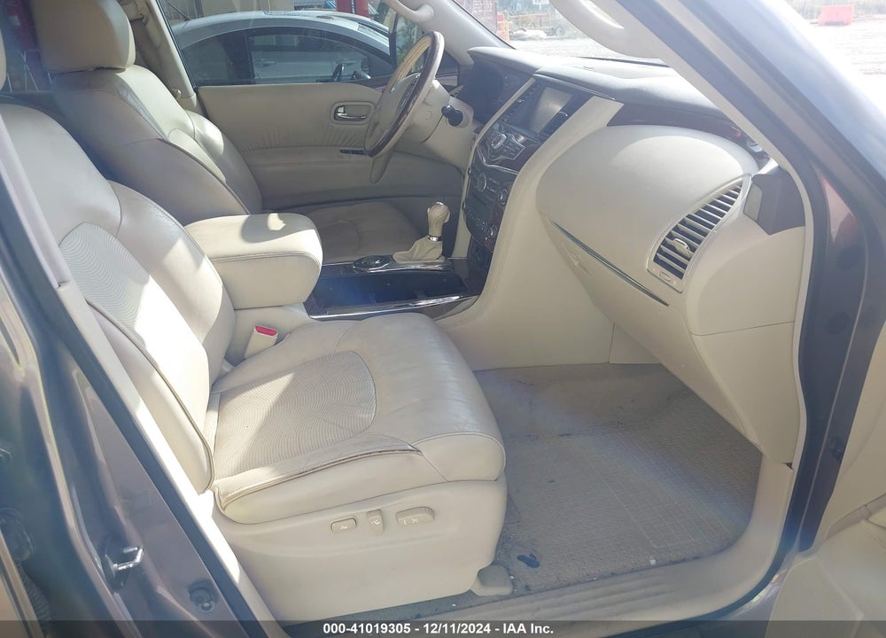 2015 INFINITI QX80 VIN: JN8AZ2NF1F9570178