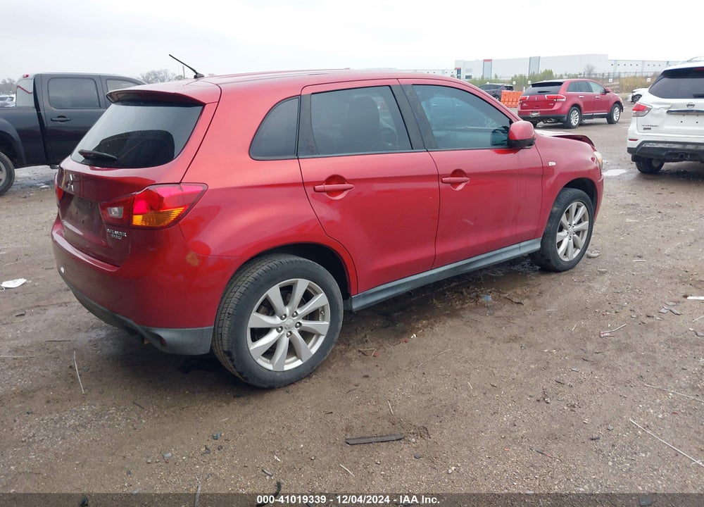2013 MITSUBISHI OUTLANDER SPORT ES VIN: 4A4AP3AUXDE008014
