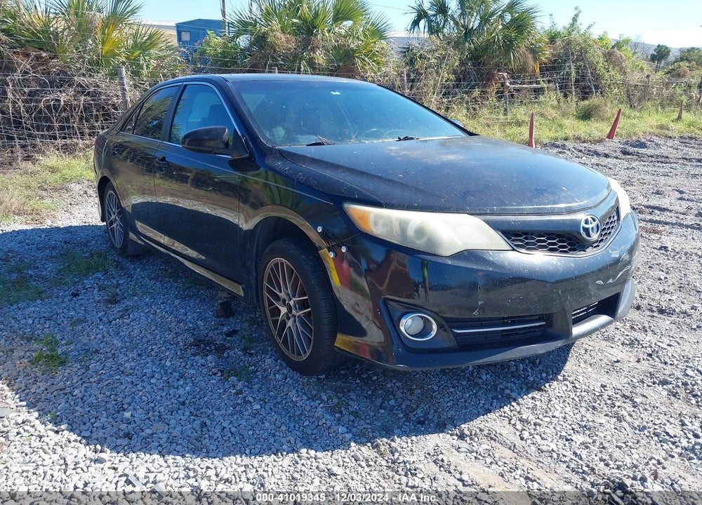 2013 TOYOTA CAMRY SE VIN: 4T1BF1FK1DU656031