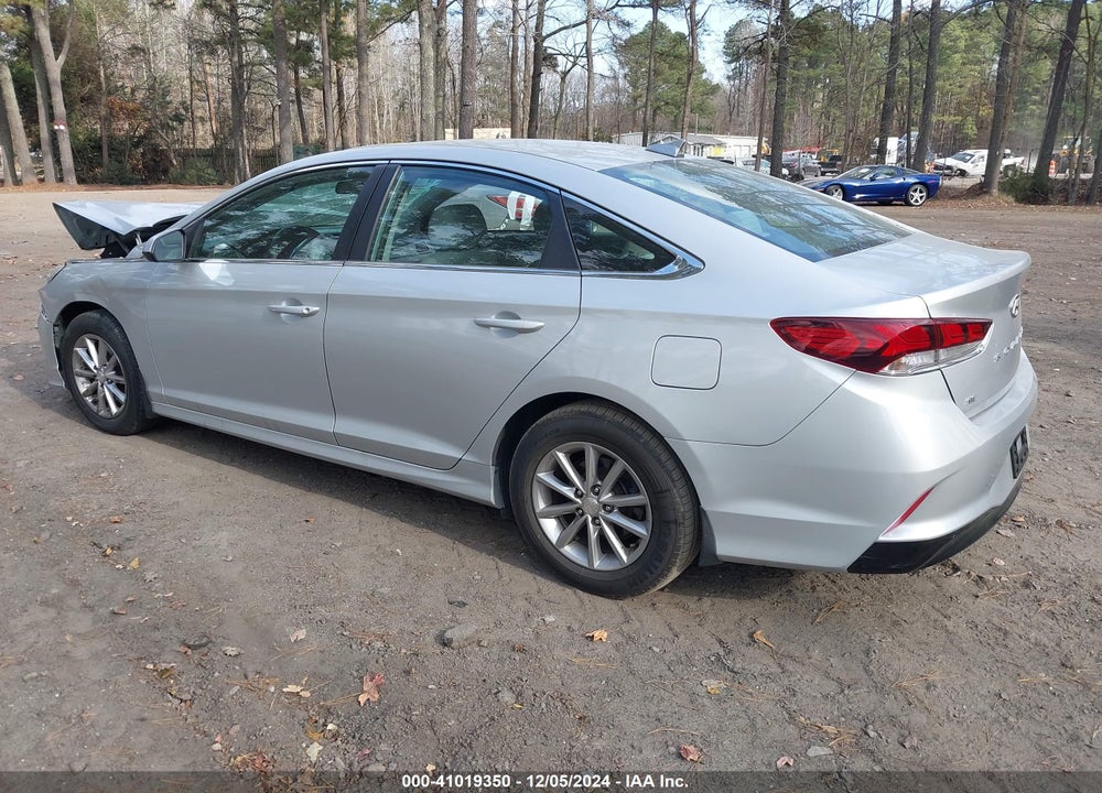 2018 HYUNDAI SONATA VIN: 5NPE24AF9JH617587