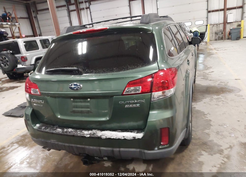 2010 SUBARU OUTBACK 2.5I LIMITED VIN: 4S4BRBKCXA3376377